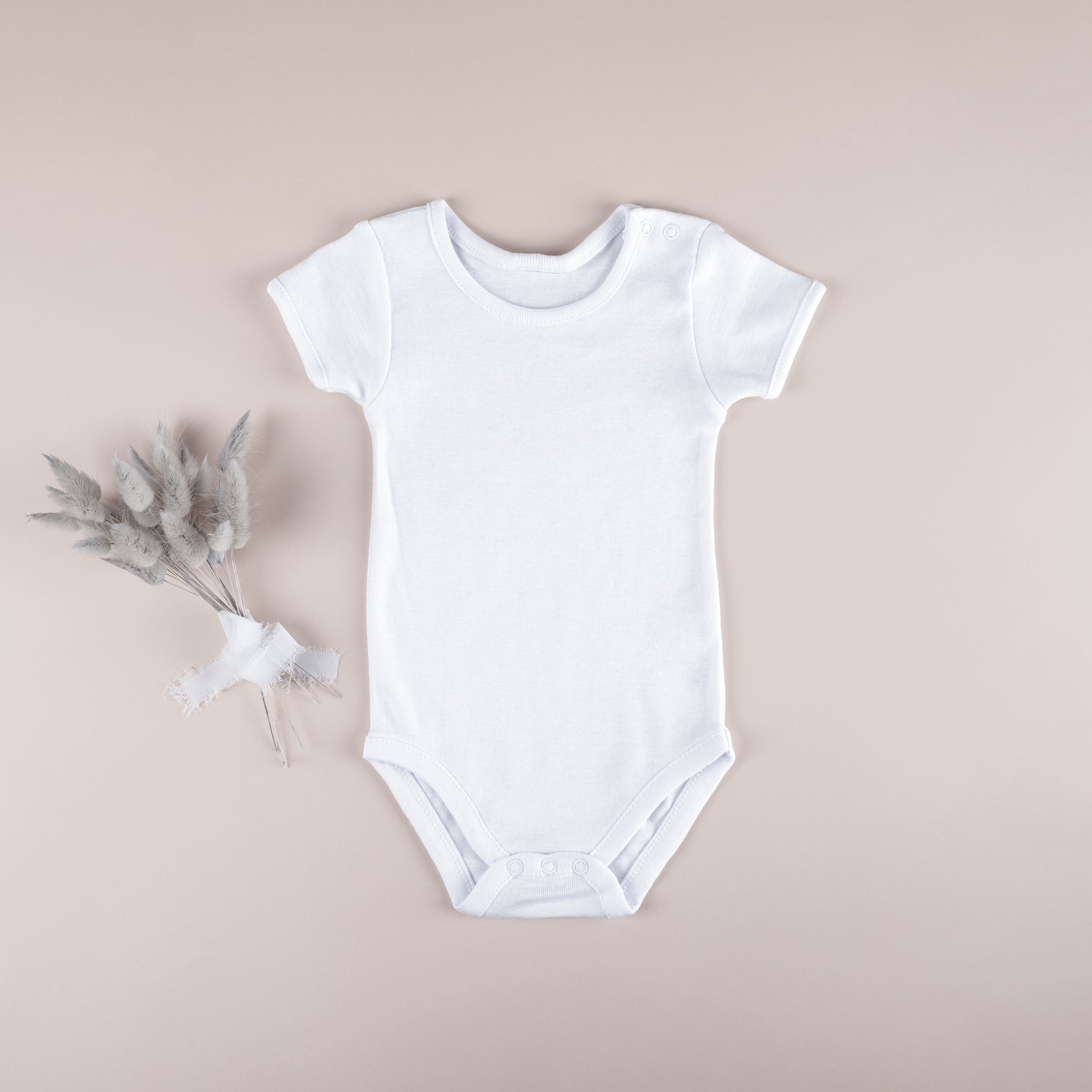 Personalized Baby Romper Gift — Custom Baby Bodysuit for Newborns